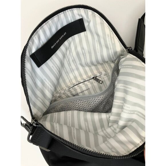 Lululemon Festival Bag First Release Black - Picture 8 of 8